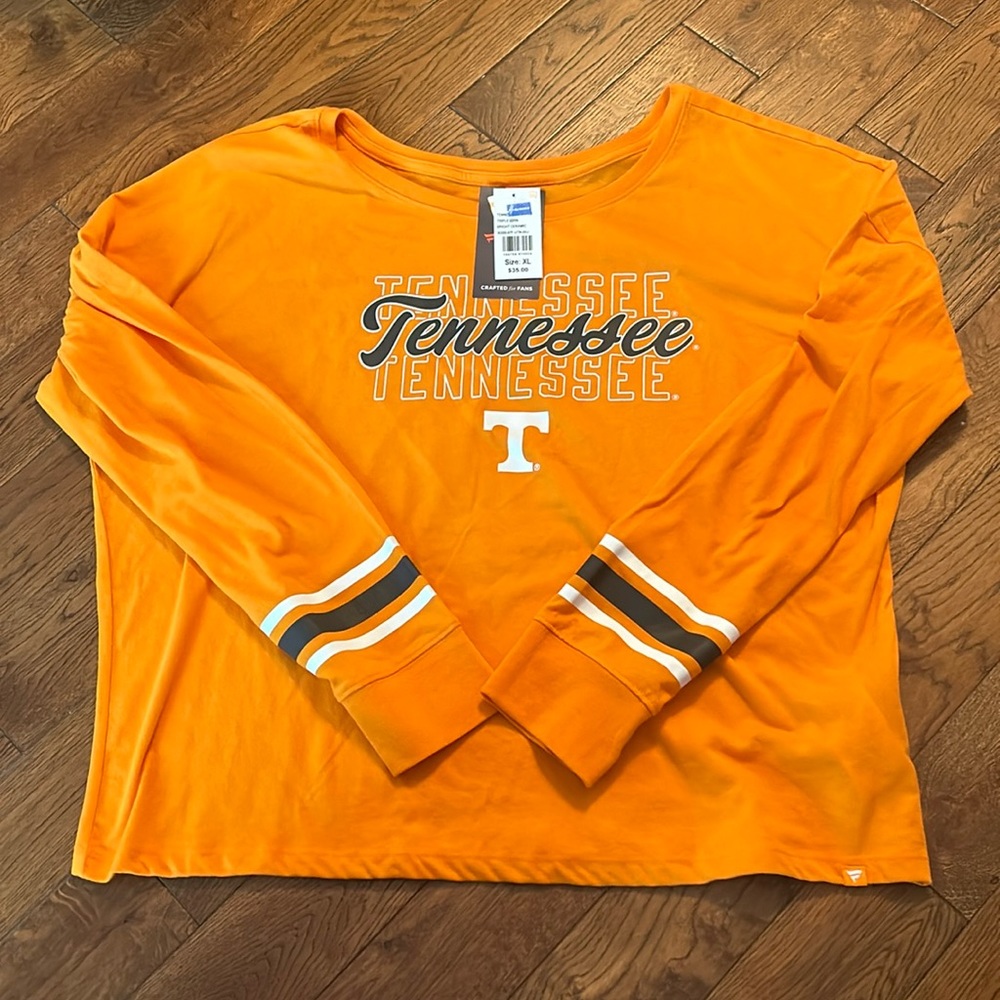 NWT Women’s UT Shirt